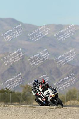 media/Dec-04-2025-Racers Edge (Thu) [[5ebc9f124d]]/3-B Group/1-Session 1 (Turn 7)/